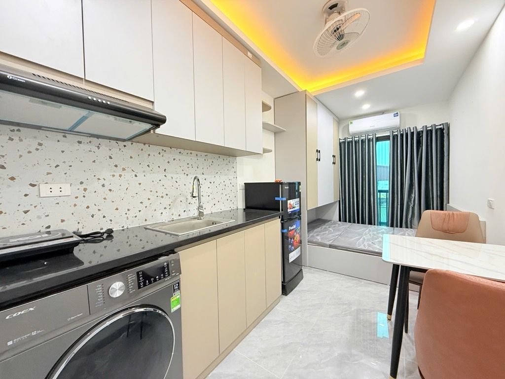 Bán nhà Minh Khai - diện tích 105m2 7 tầng - Thang máy - giá 31,5 tỷ