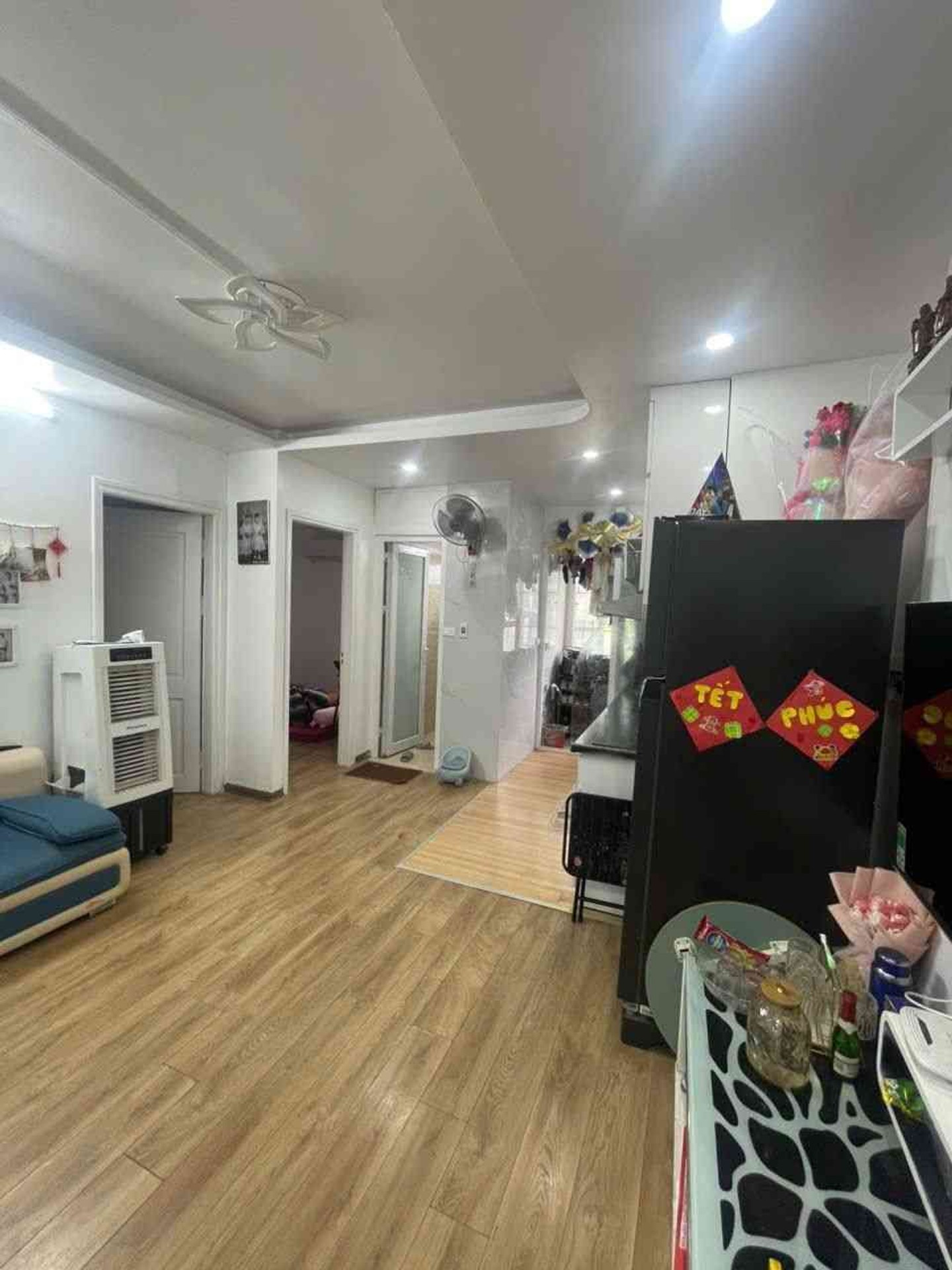 Bán nhà Hoàng Đạo Thành - diện tích 50m2 5 tầng - ô tô tránh - giá 2,6 tỷ