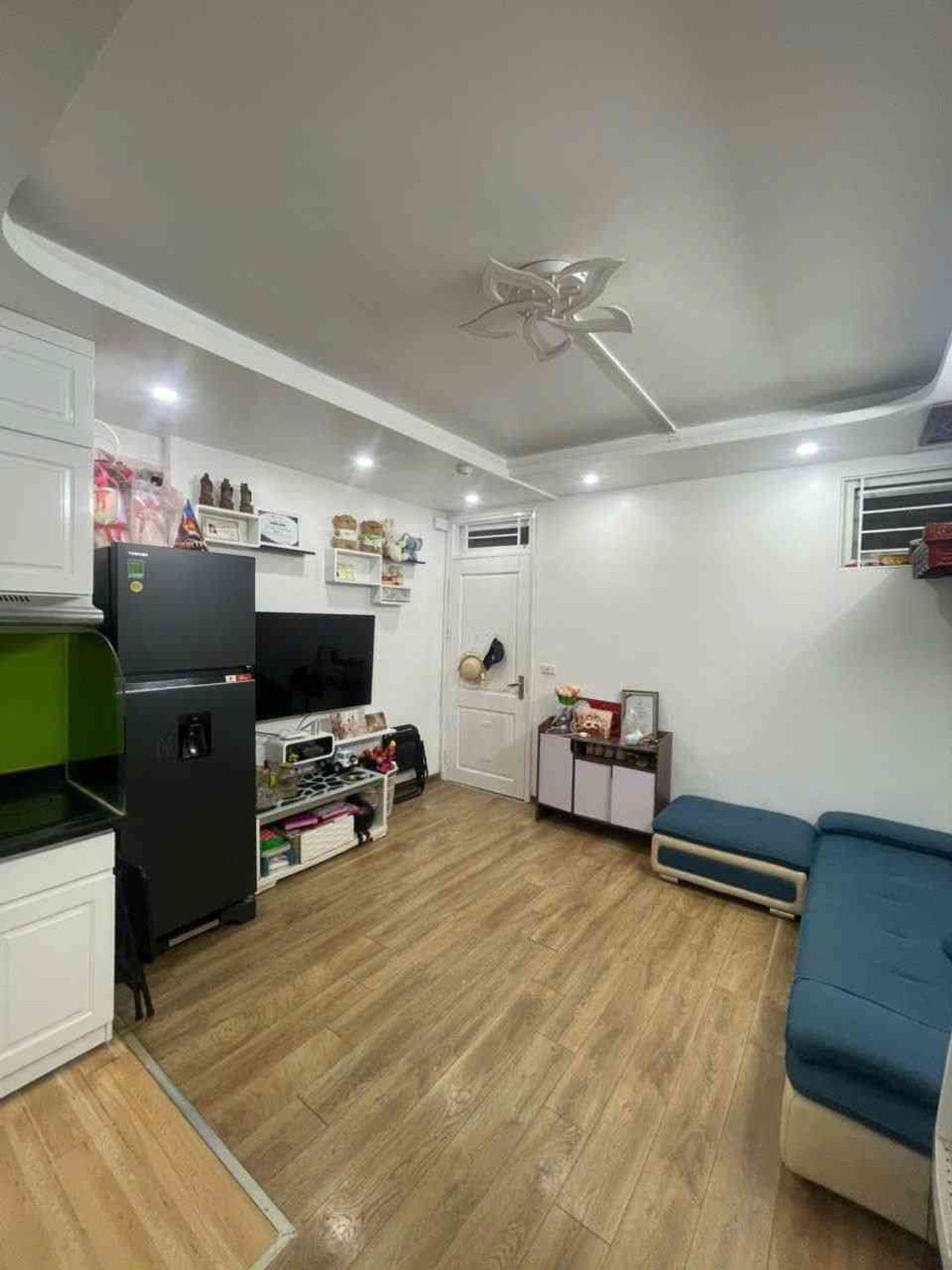Bán nhà Hoàng Đạo Thành - diện tích 50m2 5 tầng - ô tô tránh - giá 2,6 tỷ