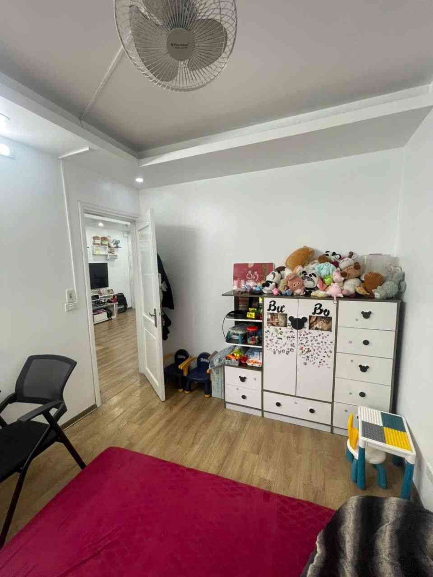 Bán nhà Hoàng Đạo Thành - diện tích 50m2 5 tầng - ô tô tránh - giá 2,6 tỷ