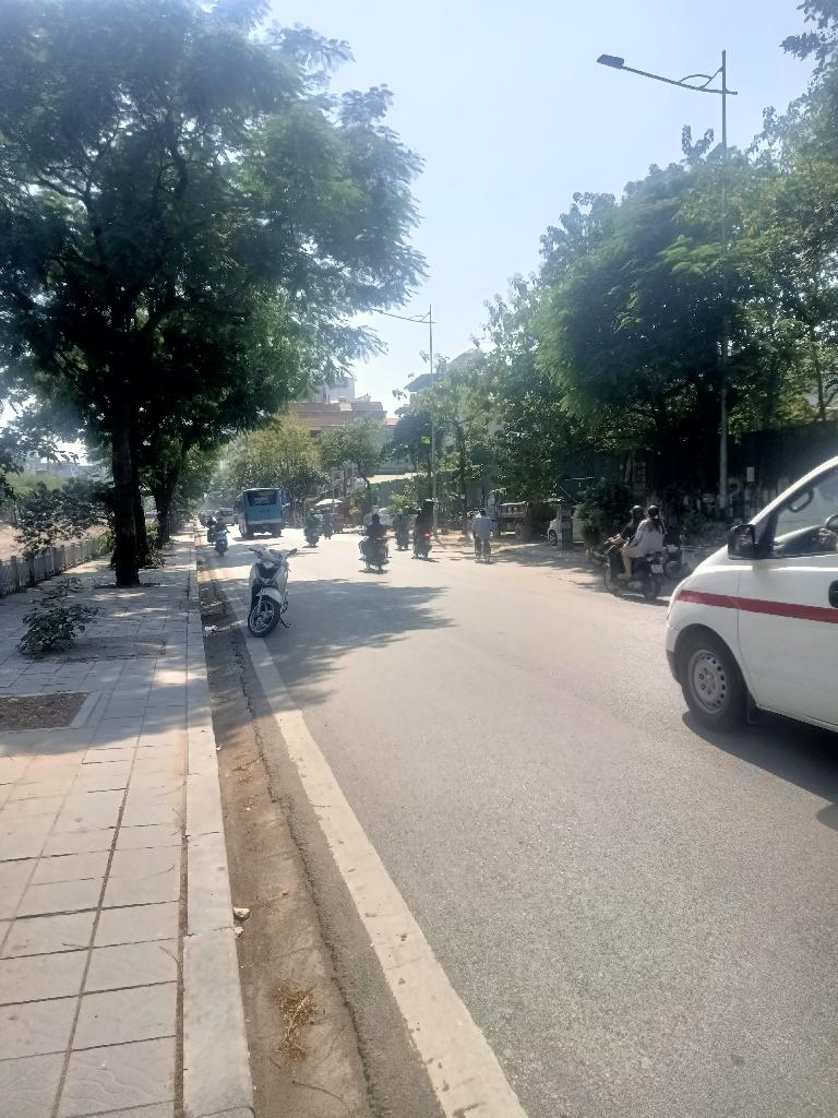 Bán nhà Lê Quý Đôn - diện tích 400.5m2 1 tầng - Đất mặt phố siêu vip - giá 26,8 tỷ