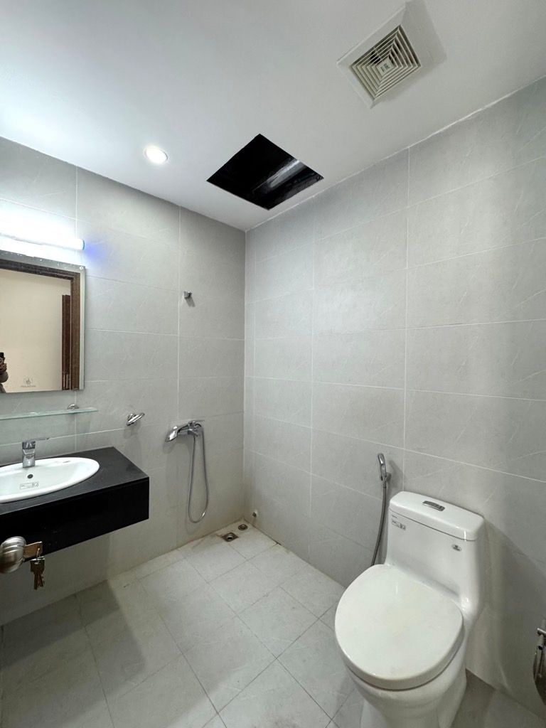 Bán nhà Đại Kim - diện tích 86m2 8 tầng - Căn hộ 3 ngủ - giá 7,05 tỷ
