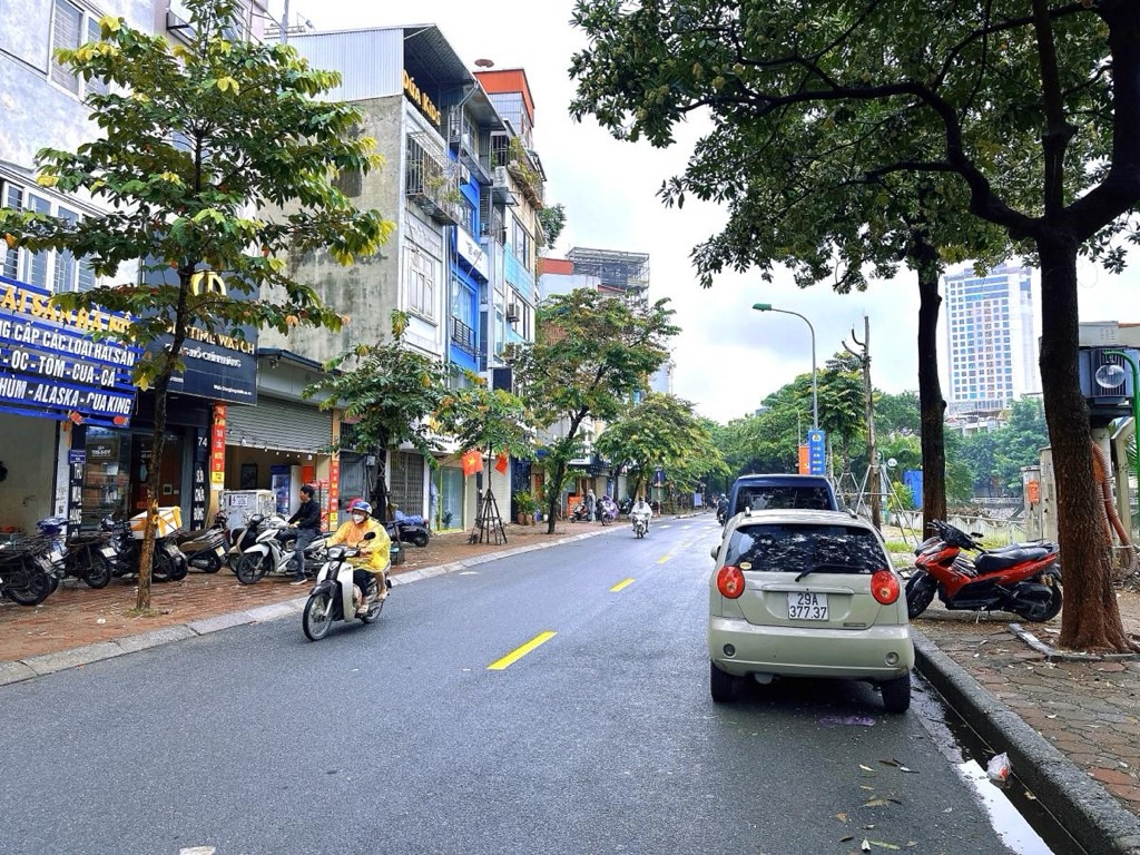 Bán nhà Thượng Đình - diện tích 53m2 5 tầng - Ô tô tránh nhau - giá 31,2 tỷ