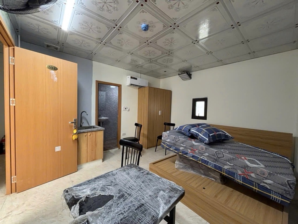 Bán nhà Nguyễn Khoái - diện tích 327,8m2 5 tầng - Tòa nhà căn hộ dòng tiền khủng - giá 128 tỷ