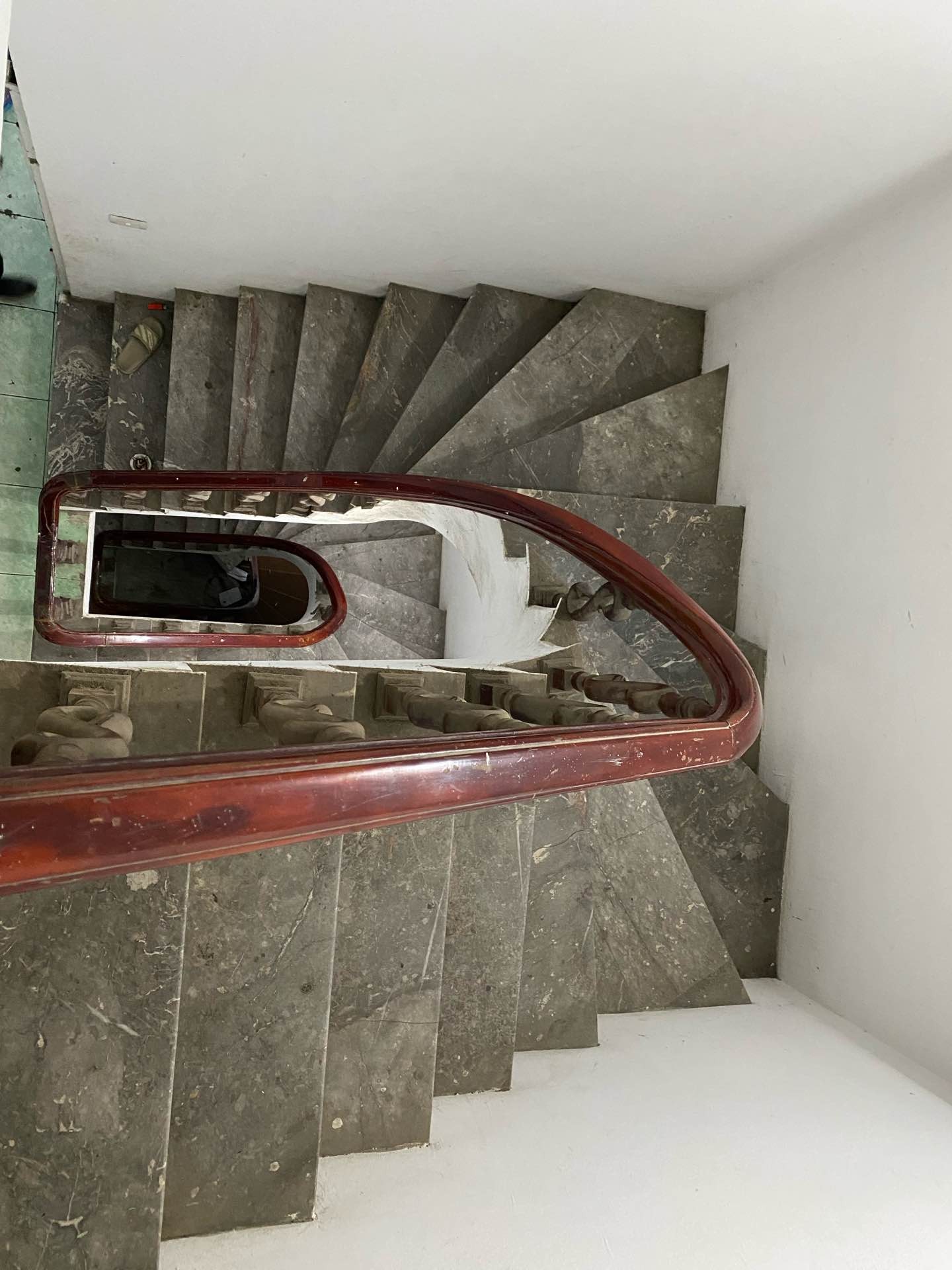 Bán nhà Lê Quang Đạo - diện tích 108m2 4 tầng - Lô góc 2 mặt thoáng - giá 40 tỷ