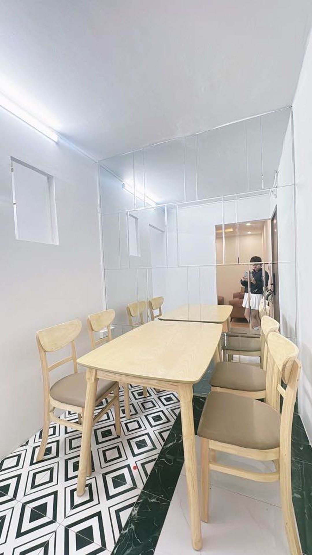Bán nhà Giải Phóng - diện tích 60m2 5 tầng - Tập thể văn minh, sạch sẽ - giá 3,98 tỷ