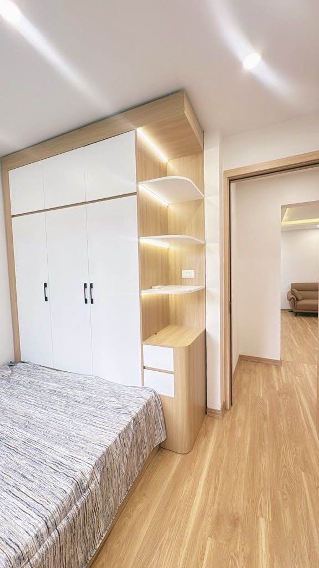 Bán nhà Giải Phóng - diện tích 60m2 5 tầng - Tập thể văn minh, sạch sẽ - giá 3,98 tỷ
