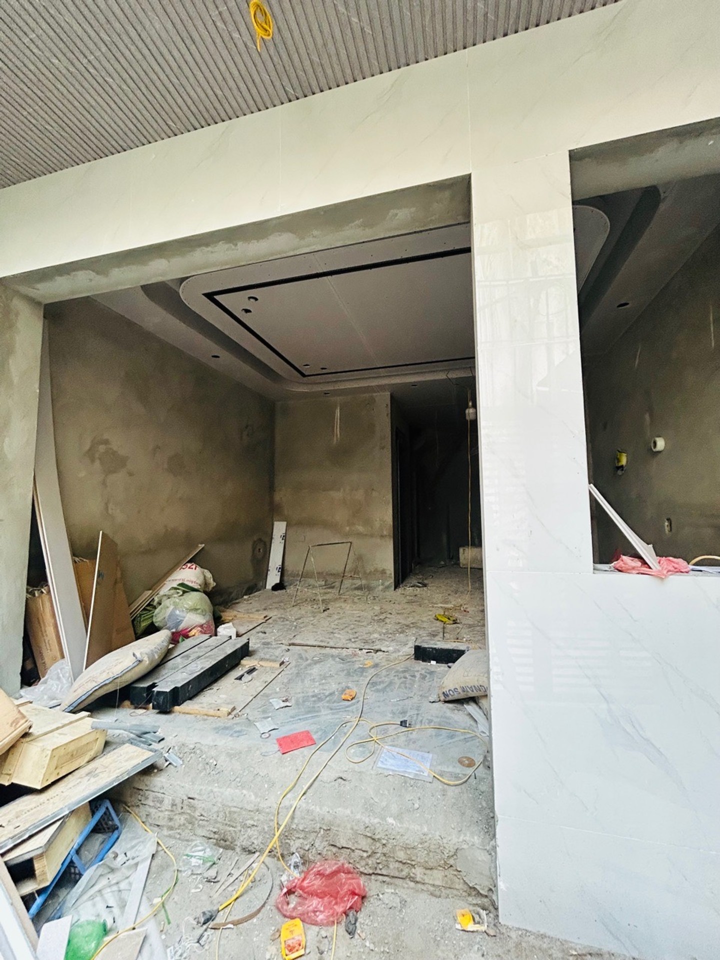 Bán nhà Hưng Phúc - diện tích 39m2 6 tầng - Thang máy - giá 8,9 tỷ