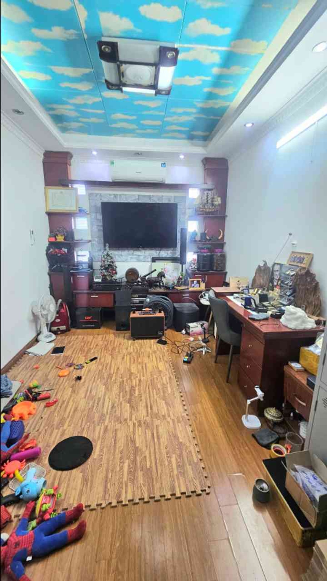 Bán nhà Lĩnh Nam - diện tích 49m2 5 tầng - Lô góc thoáng sáng - giá 11 tỷ