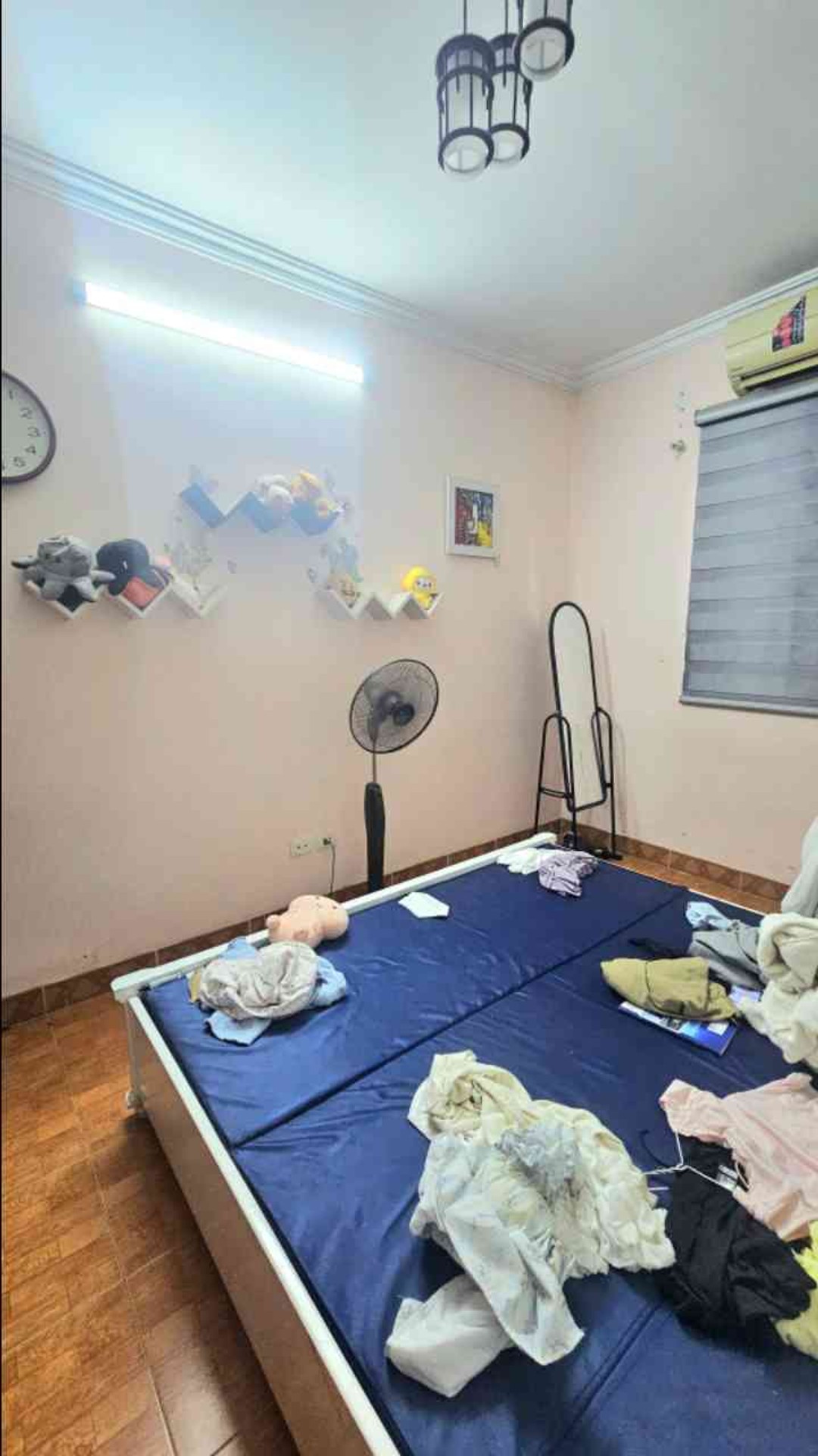 Bán nhà Lĩnh Nam - diện tích 49m2 5 tầng - Lô góc thoáng sáng - giá 11 tỷ