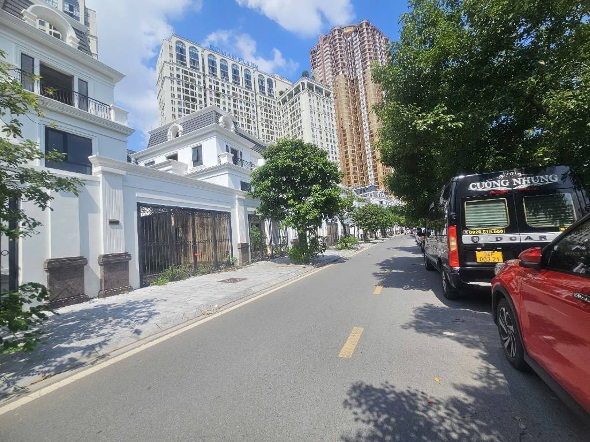 Bán nhà Tố Hữu - diện tích 191m2 5 tầng - ô tô tránh - giá 48 tỷ