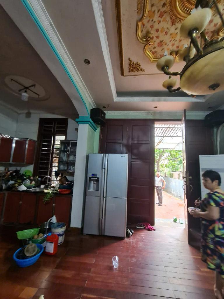 Bán nhà Giải Phóng - diện tích 166m2 4 tầng - LÔ GÓC, Ô TÔ VÀO NHÀ KINH DOANH SẦM UẤT - giá 23 tỷ