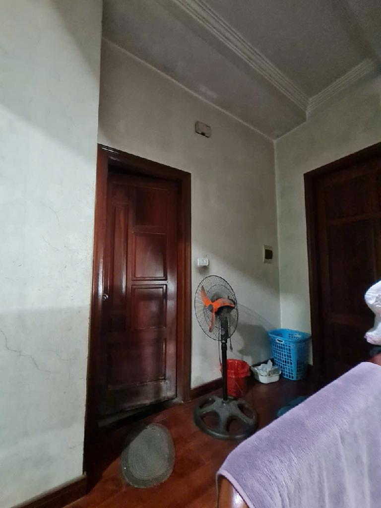 Bán nhà Giải Phóng - diện tích 166m2 4 tầng - LÔ GÓC, Ô TÔ VÀO NHÀ KINH DOANH SẦM UẤT - giá 23 tỷ