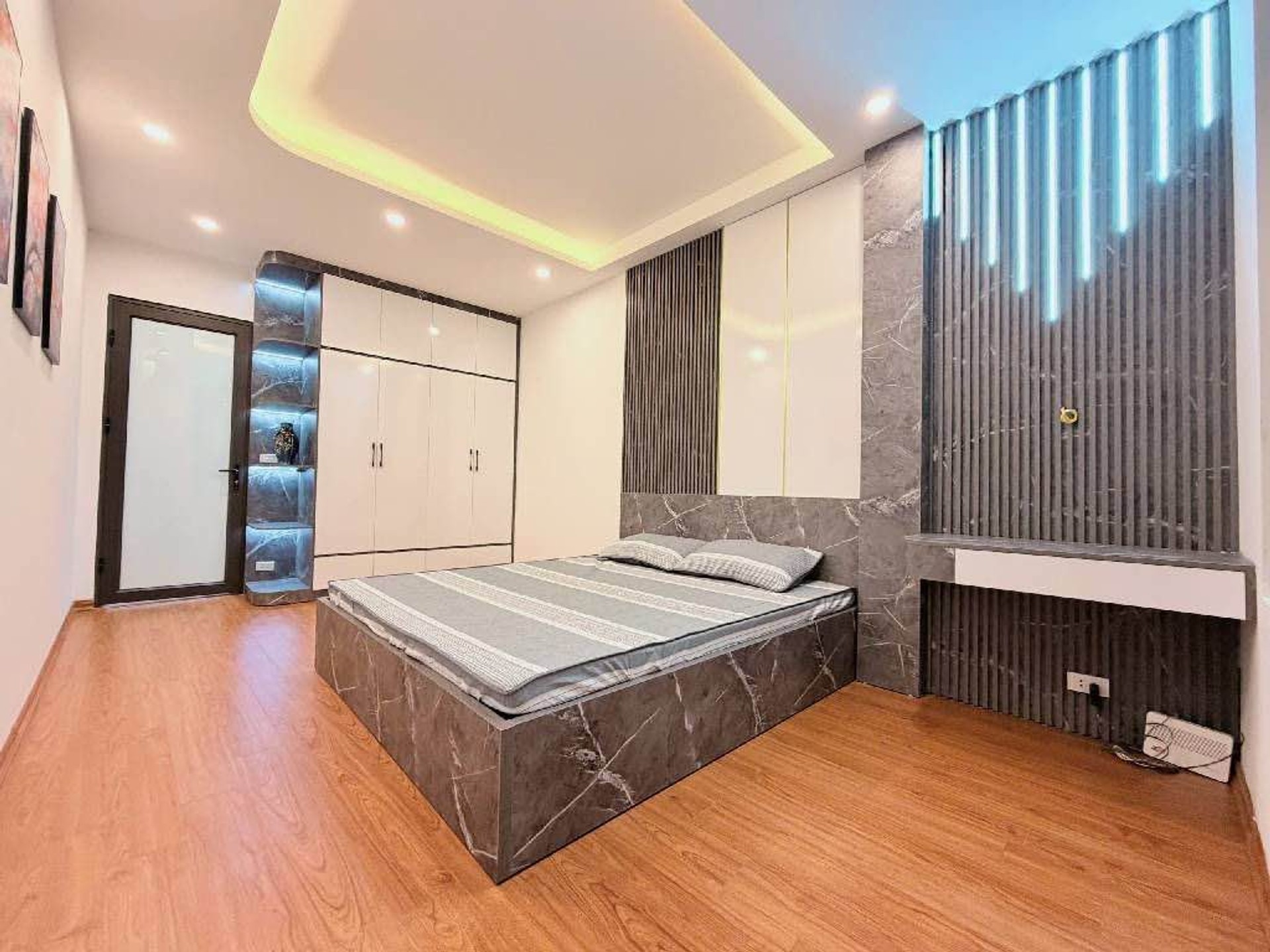 Bán nhà Giáp Nhị - diện tích 30m2 5 tầng - Nhà đẹp như khách sạn - giá 7,9 tỷ