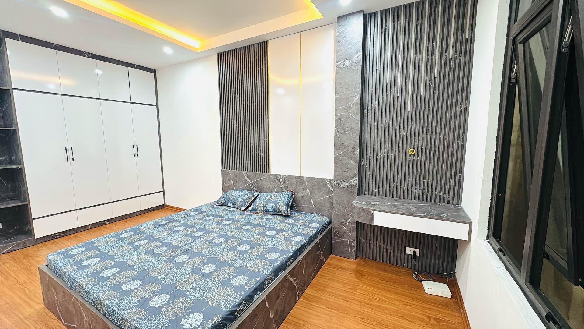 Bán nhà Giáp Nhị - diện tích 30m2 5 tầng - Nhà đẹp như khách sạn - giá 7,9 tỷ