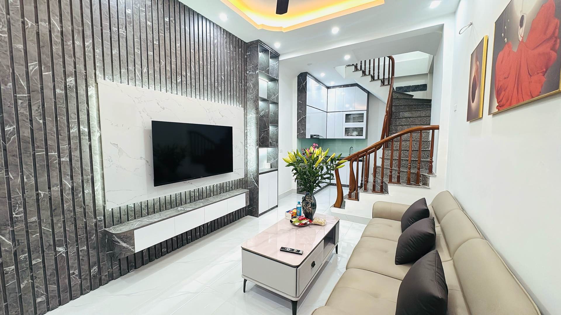 Bán nhà Giáp Nhị - diện tích 30m2 5 tầng - Nhà đẹp như khách sạn - giá 7,9 tỷ