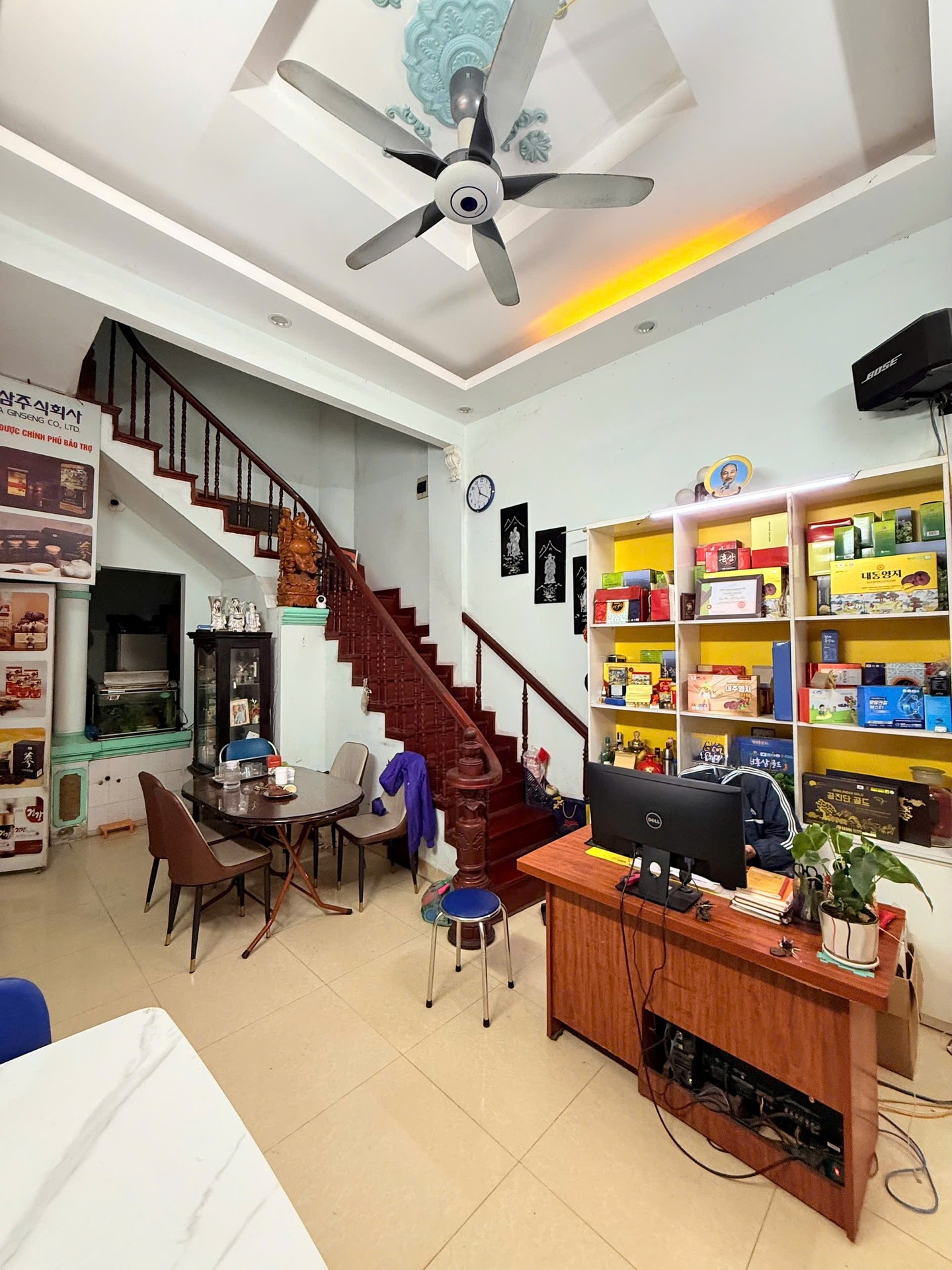 Bán nhà Hai Bà Trưng - diện tích 47m2 4 tầng - Mặt ngõ ô tô tránh, kinh doanh sầm uất - giá 19,6 tỷ