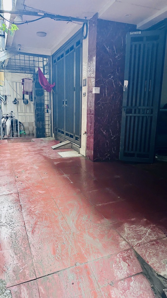 Bán nhà Ngọc Hồi - diện tích 83m2 5 tầng - Mặt phố kinh doanh vỉa hè rộng - giá 22,9 tỷ