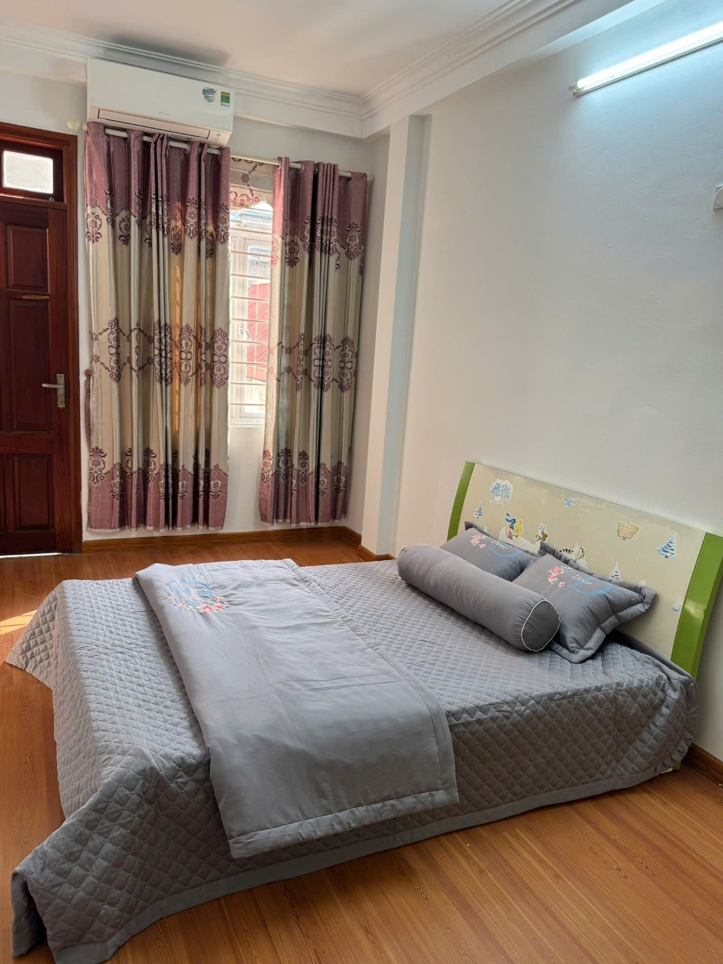 Bán nhà Vĩnh Hưng - diện tích 30m2 5 tầng - Nhà đẹp hiếm có - giá 6,8 tỷ