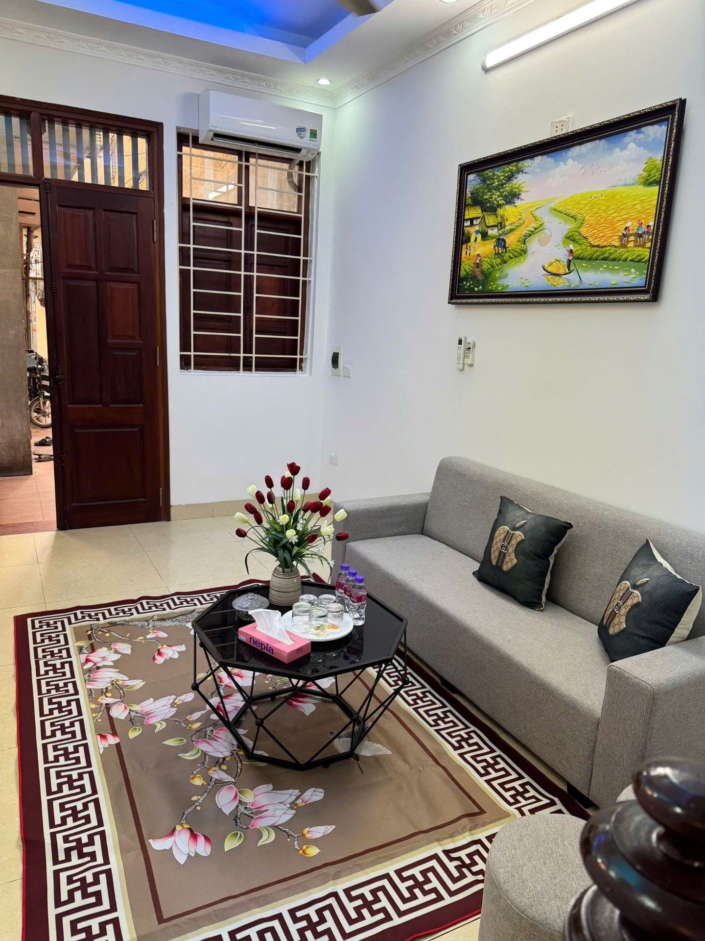 Bán nhà Vĩnh Hưng - diện tích 30m2 5 tầng - Nhà đẹp hiếm có - giá 6,8 tỷ