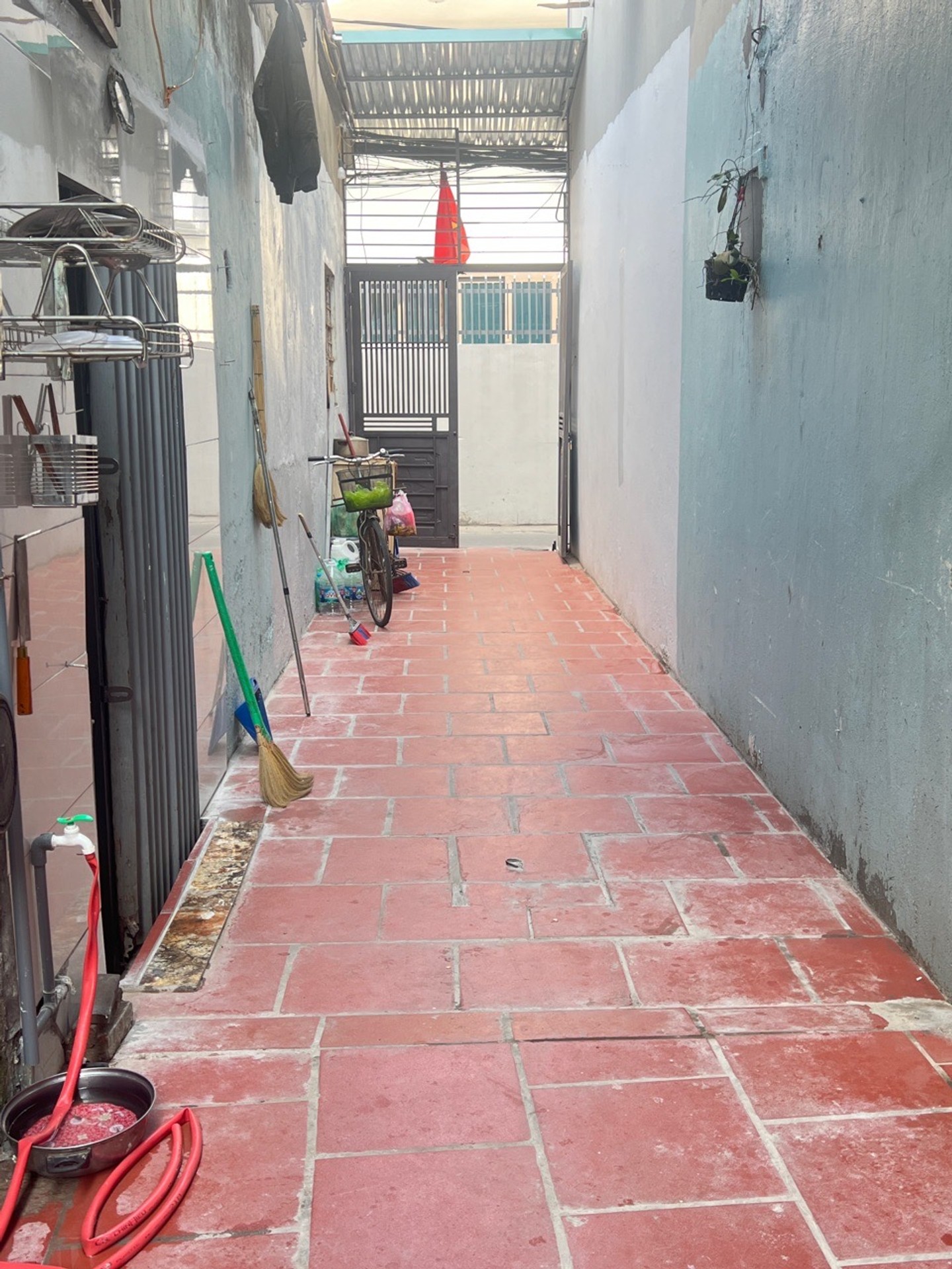 Bán nhà Tân Khai - diện tích 23m2 3 tầng - Ngõ ba gác - giá 3,8 tỷ