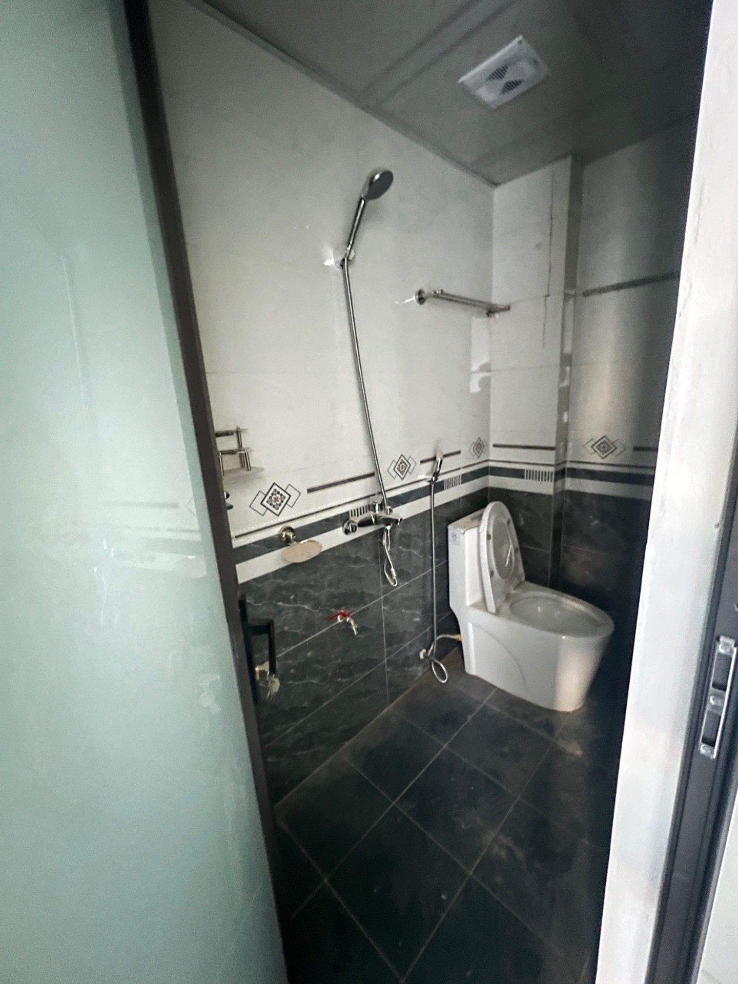 Bán nhà Tân Khai - diện tích 23m2 3 tầng - Ngõ ba gác - giá 3,8 tỷ