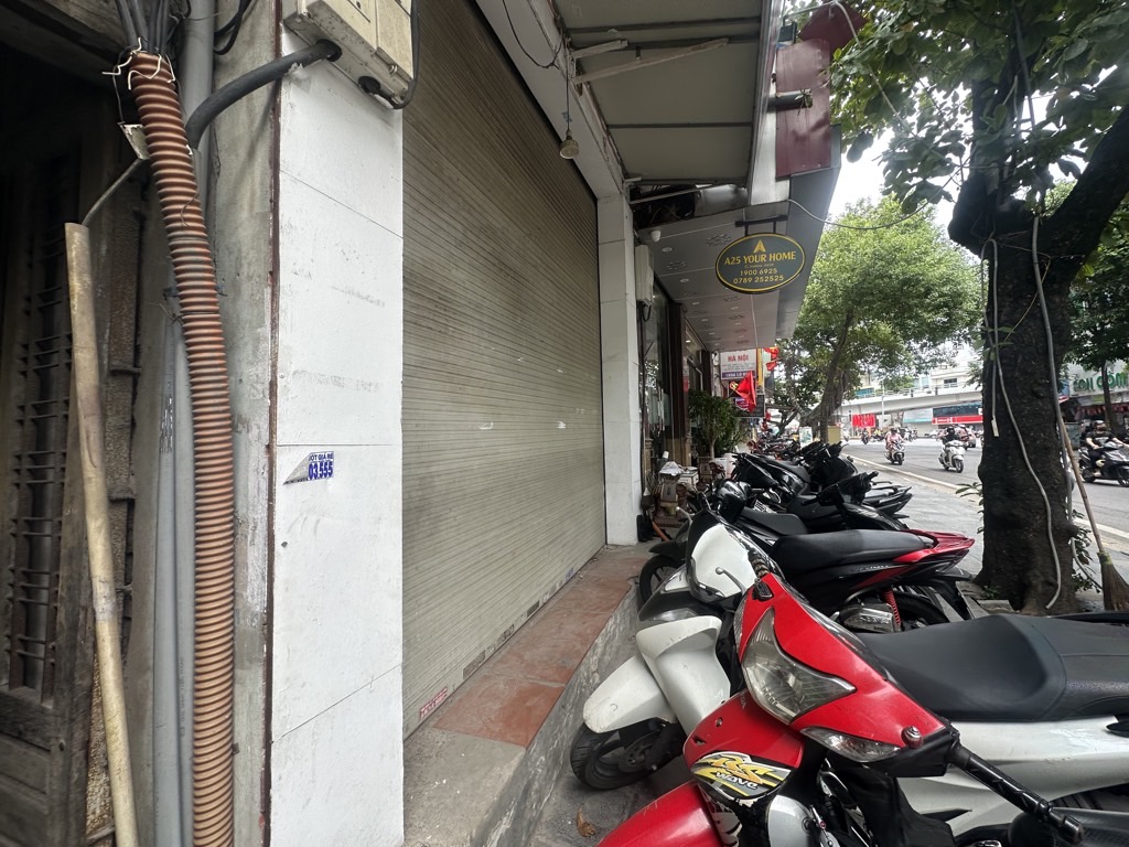 Bán nhà Lò Đúc - diện tích 220m2 1 tầng - Mặt phố trung tâm kinh doanh sầm uất - giá 122,55 tỷ