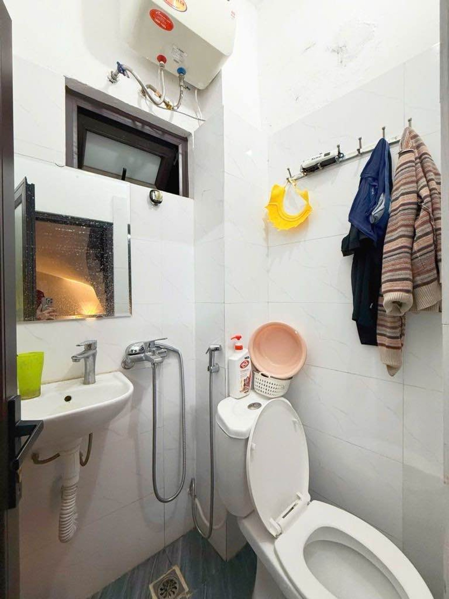 Bán nhà Hoàng Mai - diện tích 22m2 5 tầng - Gần ô tô - giá 5,8 tỷ