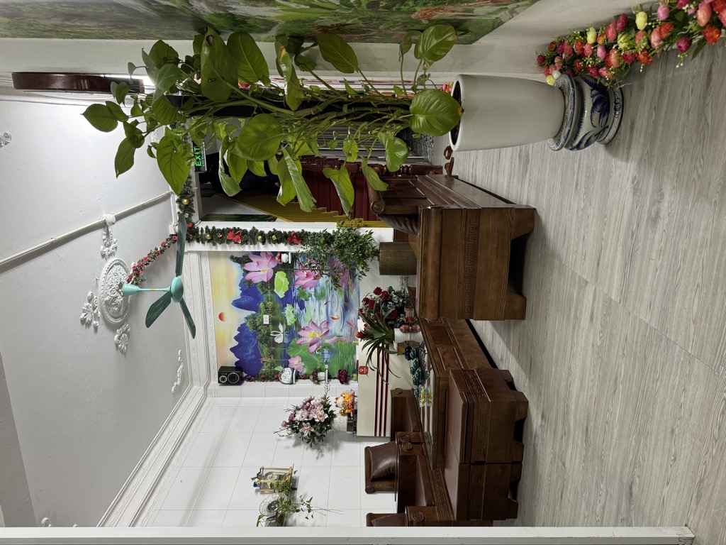 Bán nhà Triệu Việt Vương - diện tích 52m2 5 tầng - Ô chờ thang máy - giá 14 tỷ