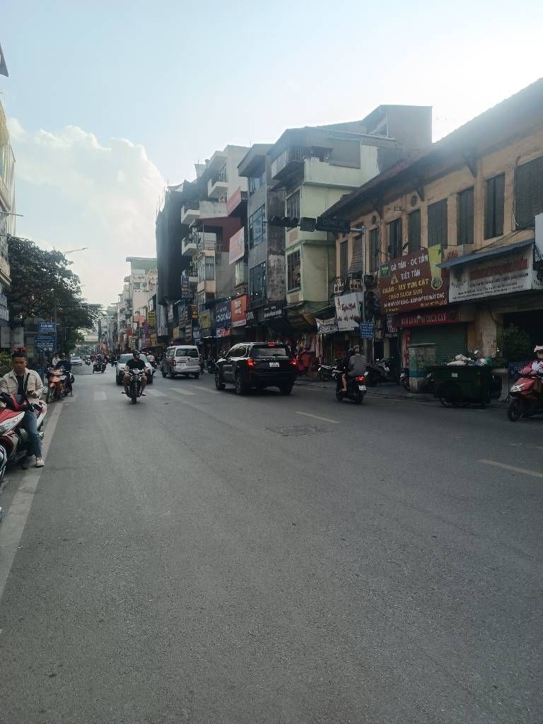 Bán nhà Bạch Mai - diện tích 40m2 1 tầng - Căn hộ chung cư mini siêu đẹp - giá 2,45 tỷ