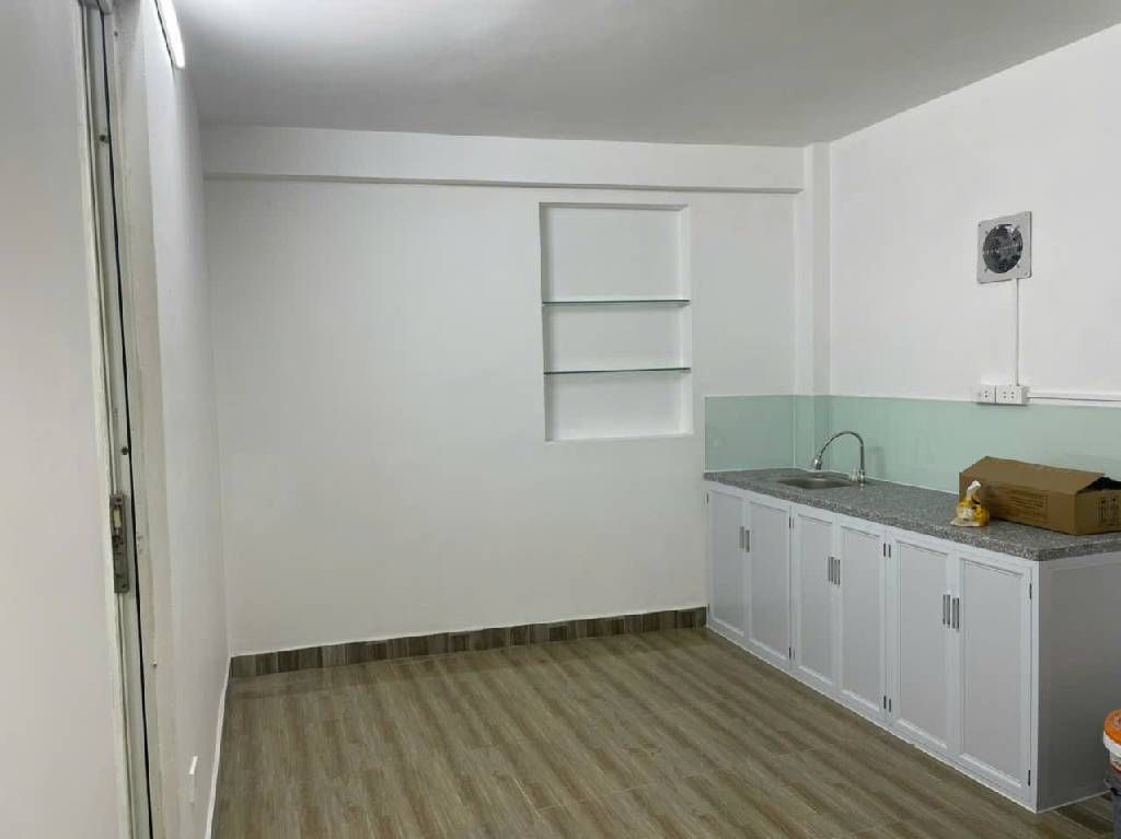 Bán nhà Bạch Mai - diện tích 40m2 1 tầng - Căn hộ chung cư mini siêu đẹp - giá 2,45 tỷ