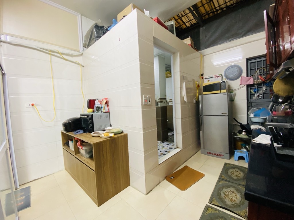 Bán nhà Mai Động - diện tích 60m2 2 tầng - Sổ đỏ chính chủ sẵn sàng giao dịch - giá 4,25 tỷ