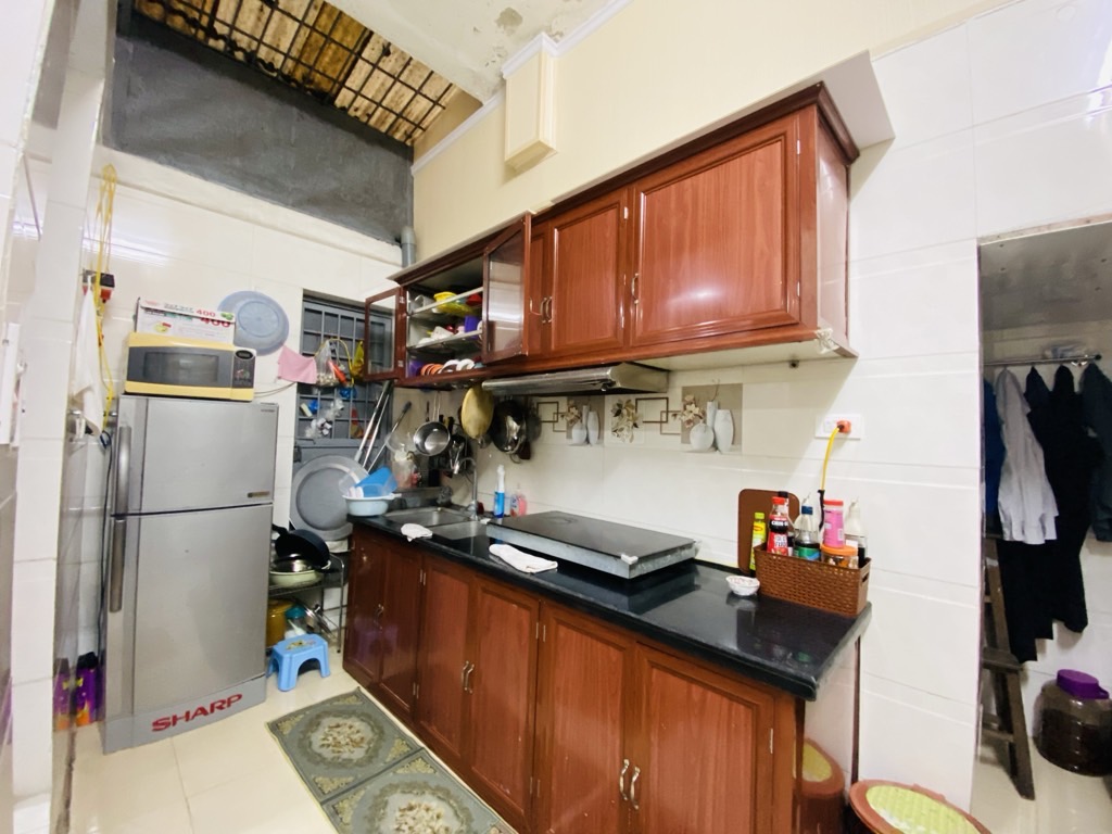 Bán nhà Mai Động - diện tích 60m2 2 tầng - Sổ đỏ chính chủ sẵn sàng giao dịch - giá 4,25 tỷ