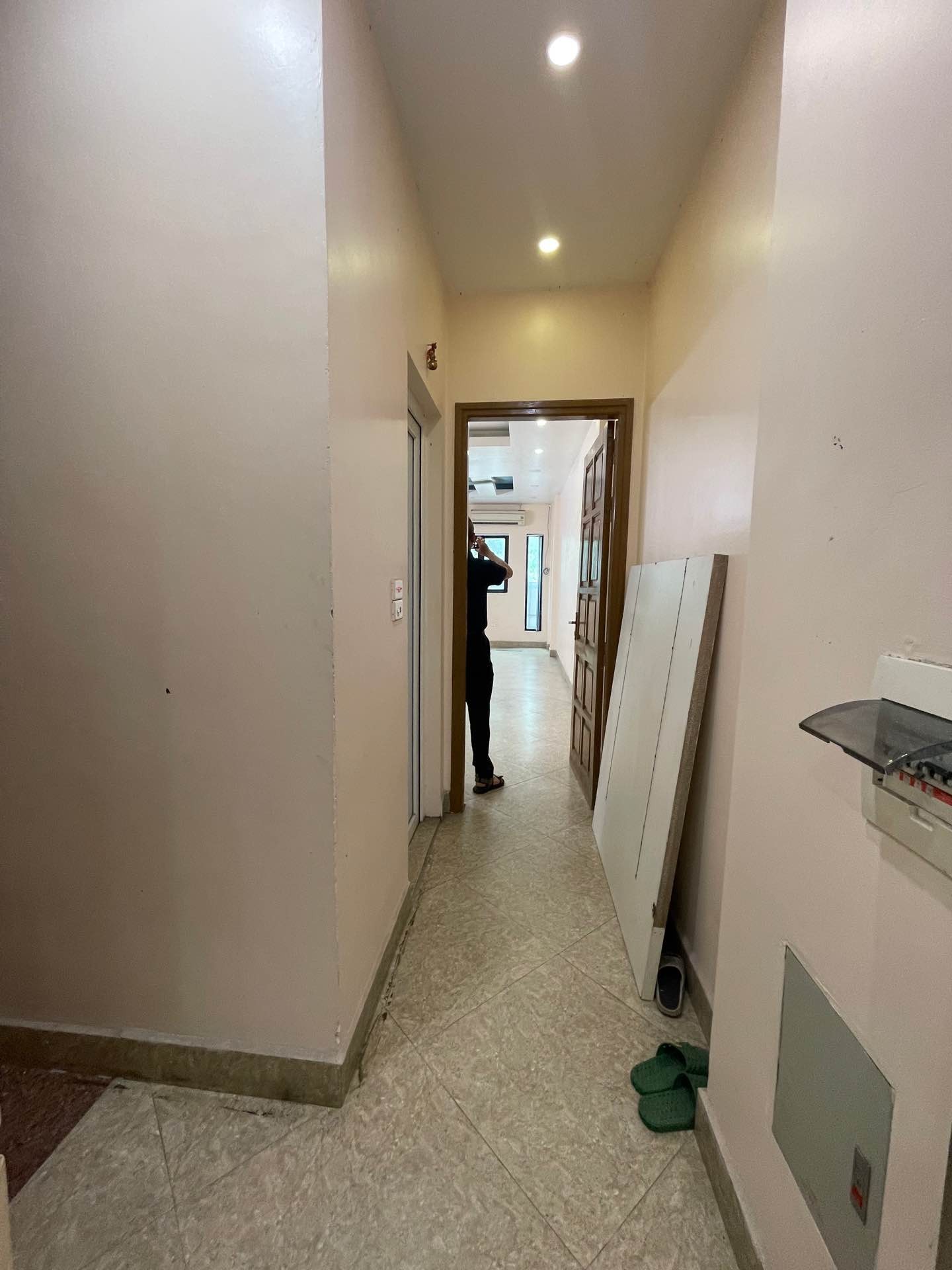 Bán nhà Thanh Nhàn - diện tích 36m2 7 tầng - Mặt phố kinh doanh sầm uất - giá 25,5 tỷ