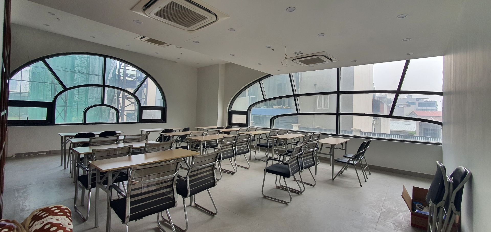 Bán nhà Đại Từ - diện tích 90m2 2 tầng - Căn góc 2 mặt tiền - giá 20 tỷ