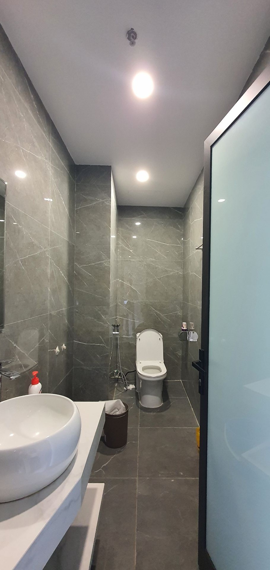 Bán nhà Đại Từ - diện tích 90m2 2 tầng - Căn góc 2 mặt tiền - giá 20 tỷ