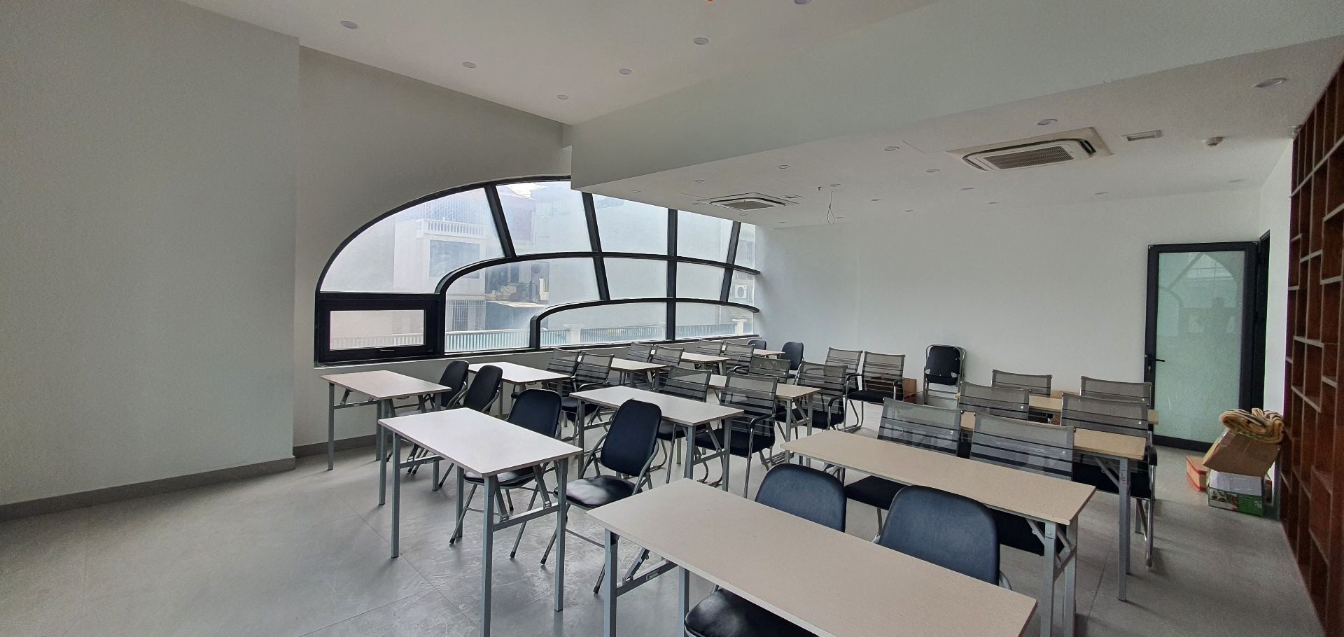 Bán nhà Đại Từ - diện tích 90m2 2 tầng - Căn góc 2 mặt tiền - giá 20 tỷ