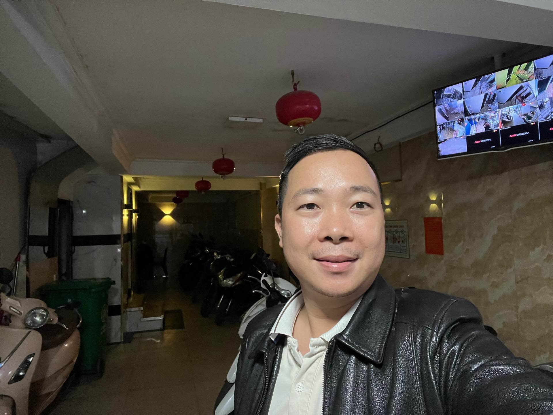 Bán nhà Pháo Đài Láng - diện tích 68m2 9 tầng - Lô góc 2 mặt thoáng - giá 36,8 tỷ