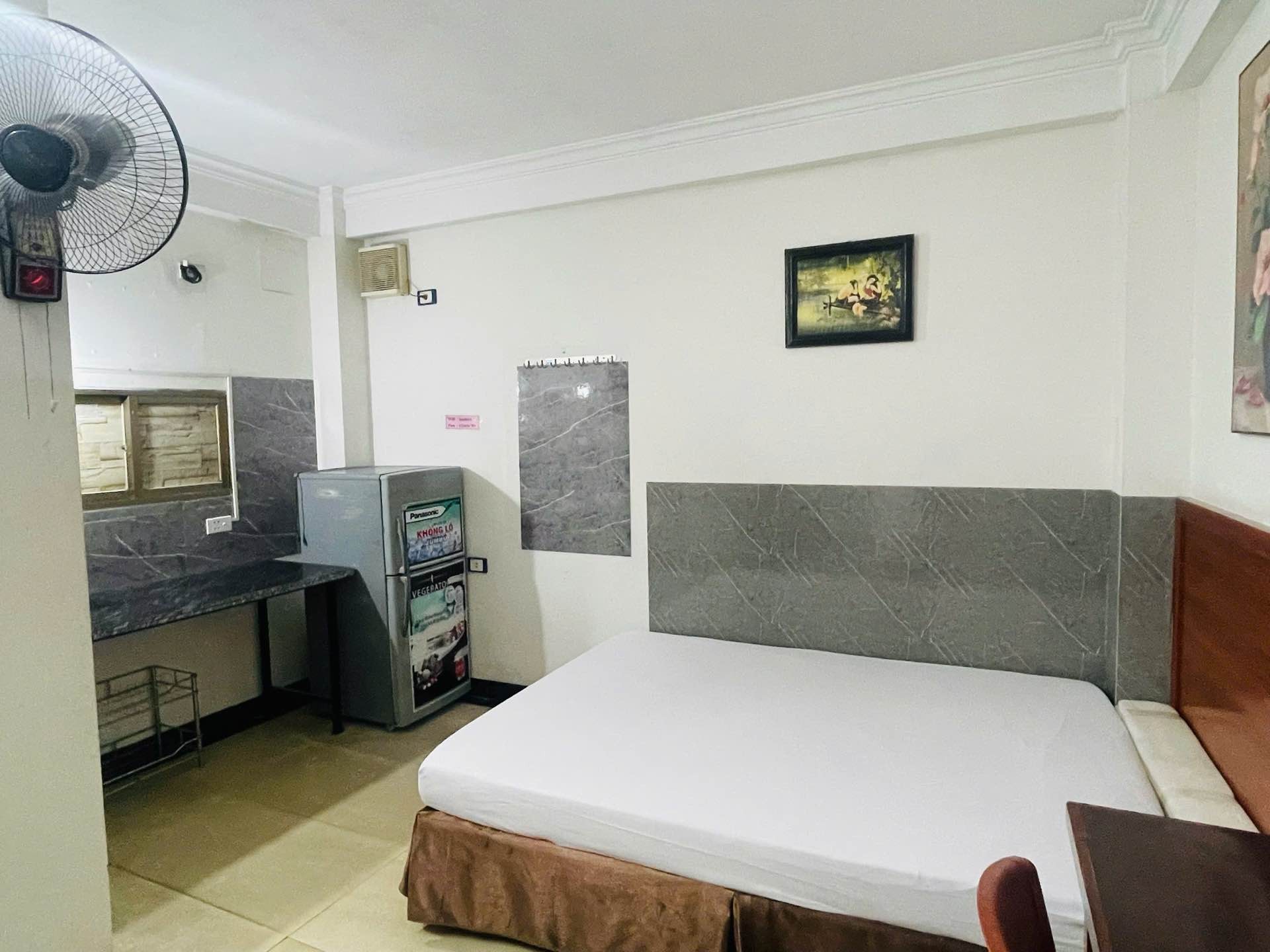 Bán nhà Pháo Đài Láng - diện tích 68m2 9 tầng - Lô góc 2 mặt thoáng - giá 36,8 tỷ