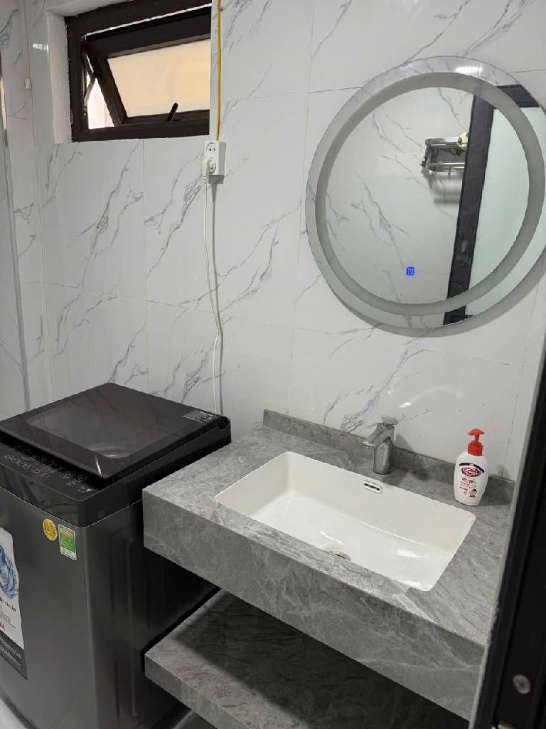 Bán nhà Hồng Mai - diện tích 61m2 5 tầng - Lô góc 3 mặt thoáng - giá 15,4 tỷ