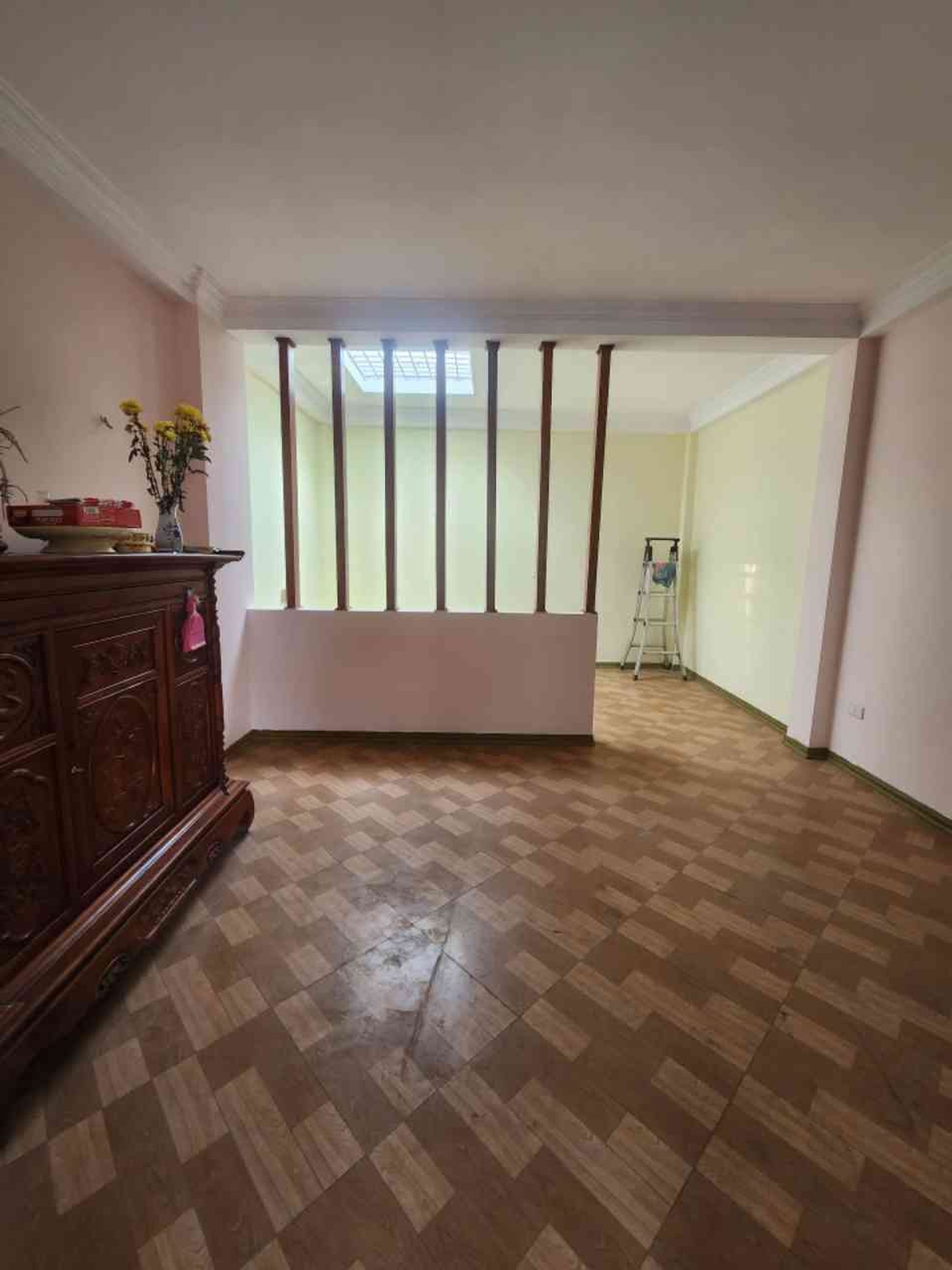 Bán nhà Lĩnh Nam - diện tích 36m2 5 tầng - Lô góc thoáng sáng - giá 8,6 tỷ