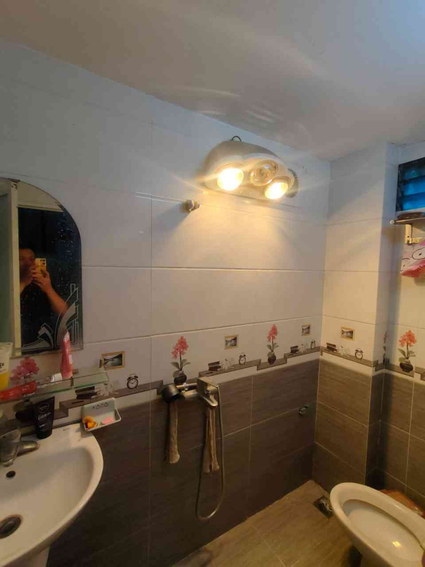 Bán nhà Trương Định - diện tích 55m2 5 tầng - Lô góc 3 mặt thoáng - giá 10,6 tỷ