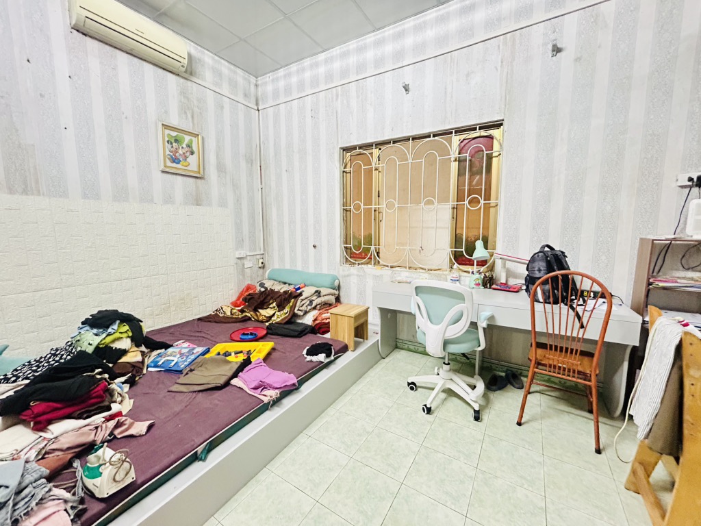 Bán nhà Minh Khai - diện tích 54m2 3 tầng - Nhà đẹp gần phố - giá 9,7 tỷ
