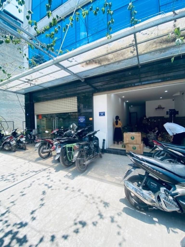 Bán nhà Bằng Liệt - diện tích 200m2 7 tầng - Ô tô tránh - giá 45 tỷ