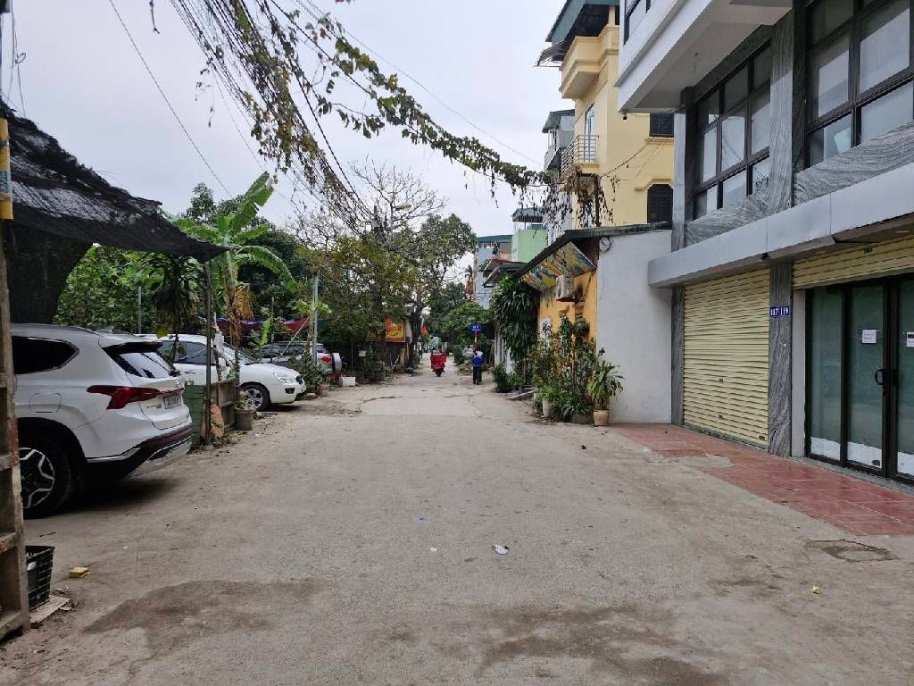 Bán nhà Bằng Liệt - diện tích 200m2 7 tầng - Ô tô tránh - giá 45 tỷ