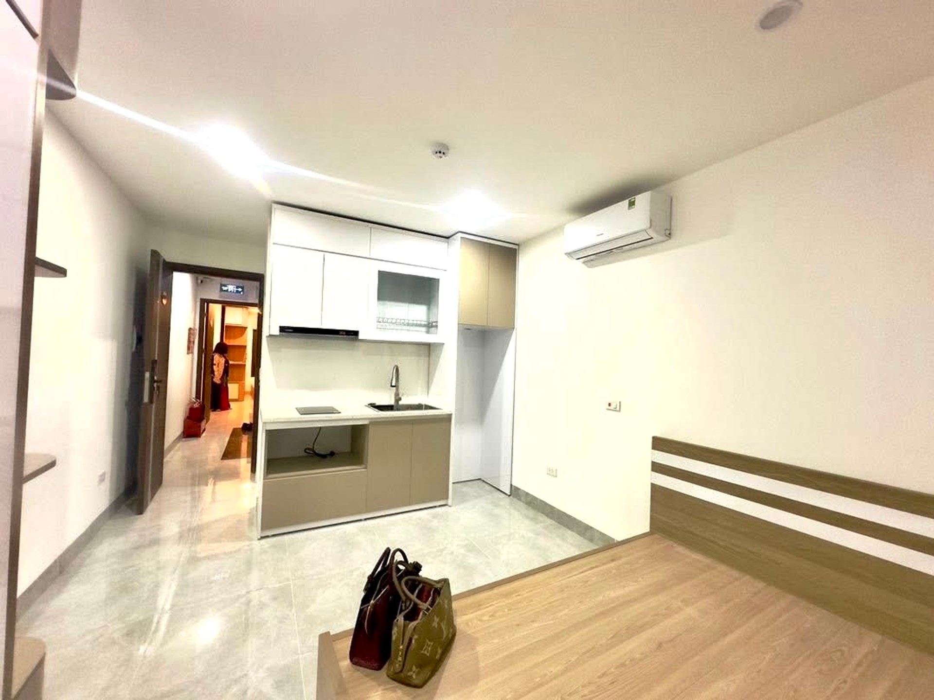 Bán nhà Nguyễn An Ninh - diện tích 48m2 6 tầng - Nhà xây mới từ móng siêu đẹp - giá 19,5 tỷ
