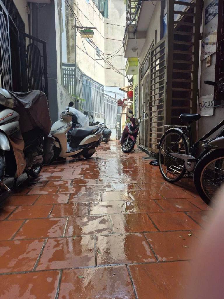 Bán nhà Hoàng Mai - diện tích 47m2 5 tầng - Ô tô đỗ ngay trước cổng - giá 8,4 tỷ