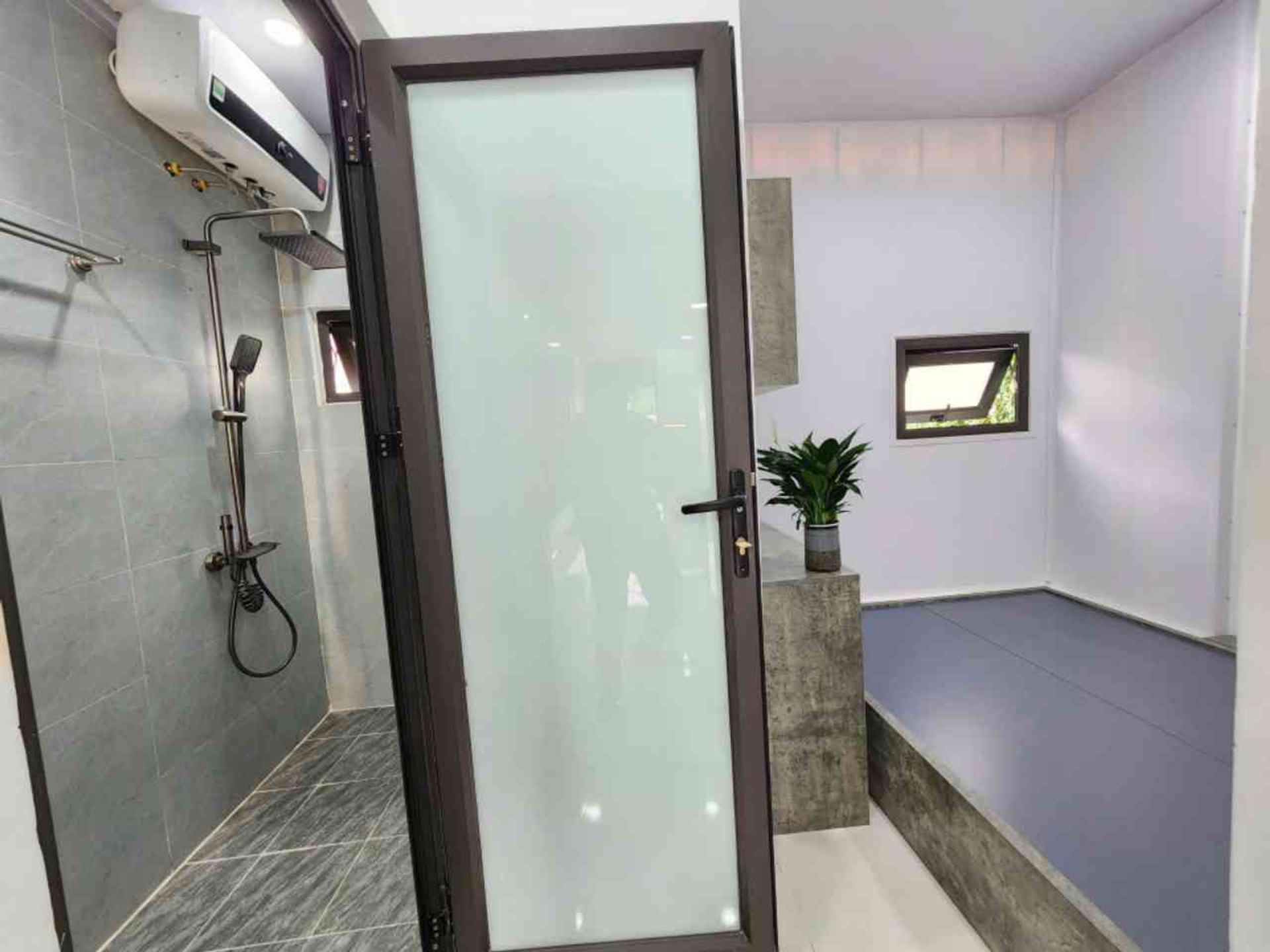 Bán nhà Lê Gia Đỉnh - diện tích 50m2 1 tầng - ô tô đỗ chân cầu thang - giá 3,65 tỷ