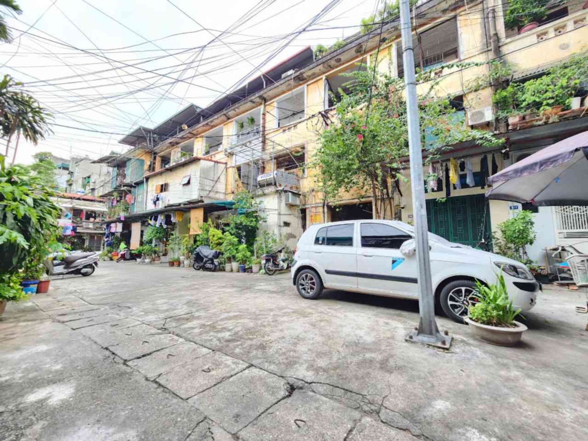 Bán nhà Lê Gia Đỉnh - diện tích 50m2 1 tầng - ô tô đỗ chân cầu thang - giá 3,65 tỷ