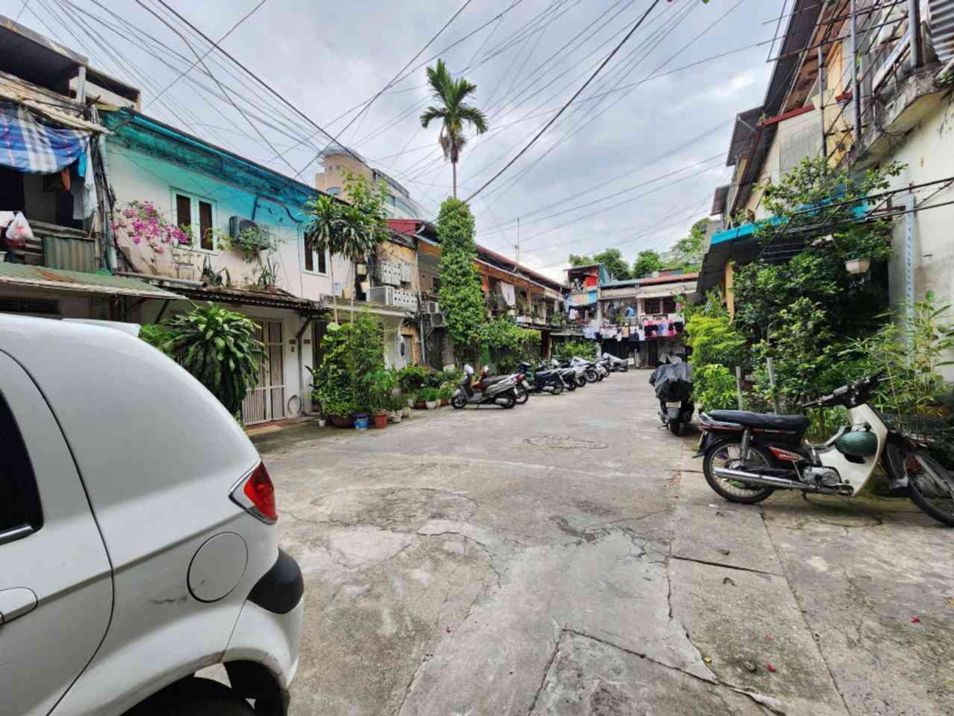 Bán nhà Lê Gia Đỉnh - diện tích 50m2 1 tầng - ô tô đỗ chân cầu thang - giá 3,65 tỷ